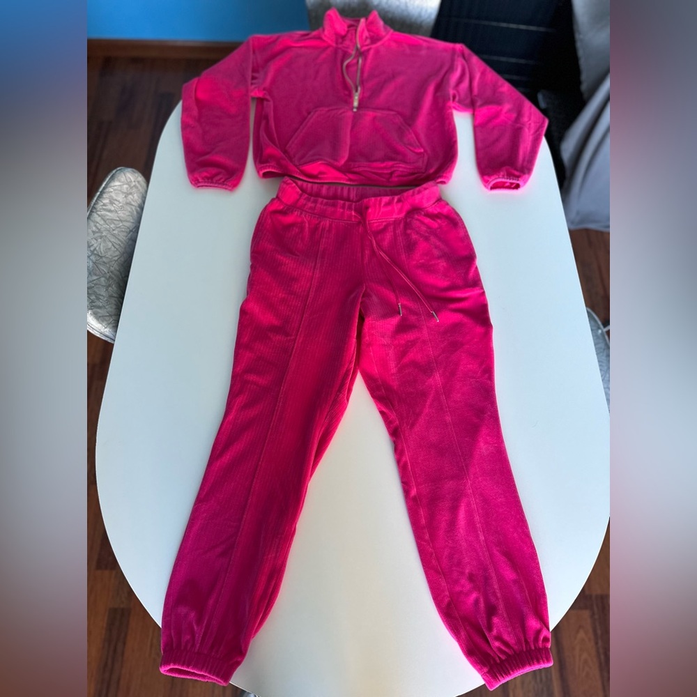 Jessica Simpson active wear size small, hot pink velour tracksuit